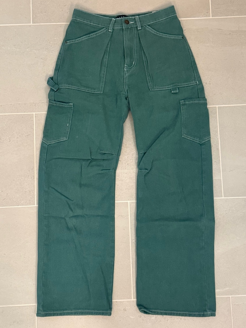 Lioness Cargo Pants in Green